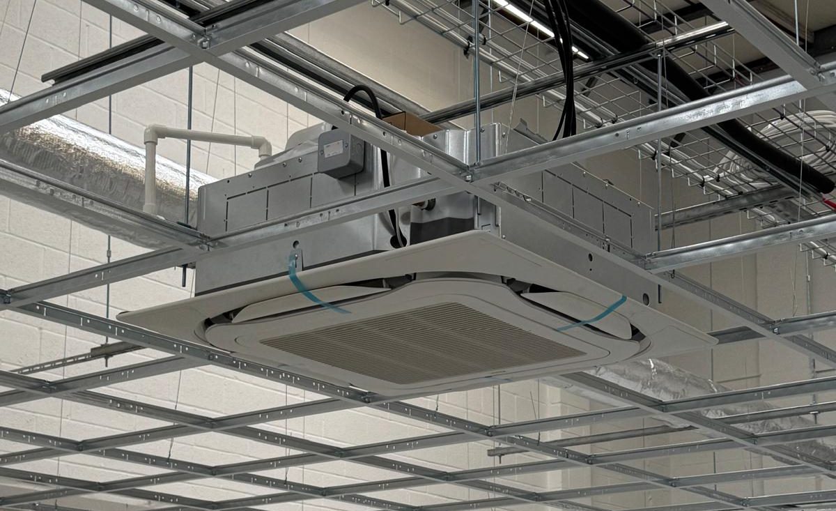 Ventilation systems. Example of ventilation system installed by Uni-lec in a commercial environment